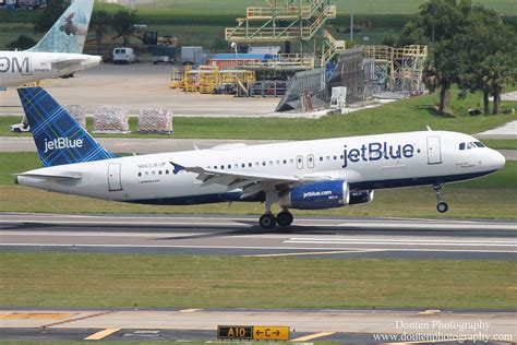 jetblue 1052